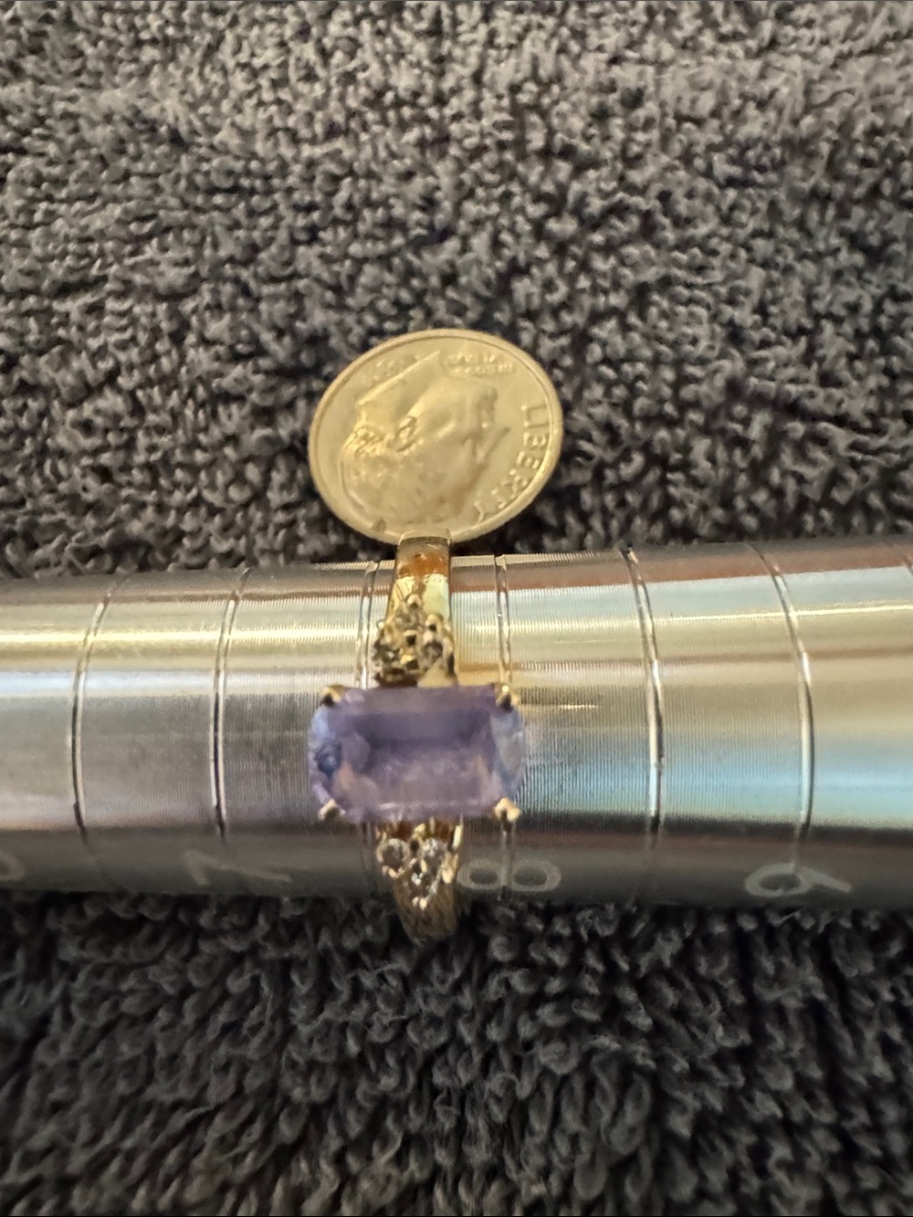 Gold Ring with Lavender/Purple Rectangular Gemstone - Women Jewelry. Size 7 3/4